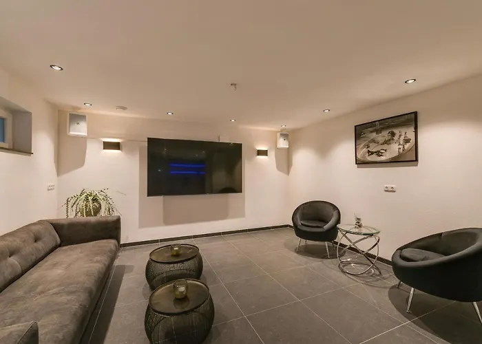 ベッド・アンド・ブレックファスト The White House *