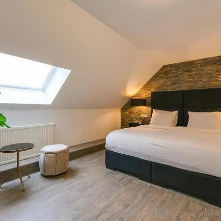 The White House Couette-café