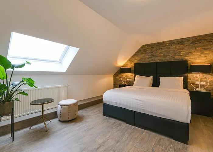 The White House Bed & Breakfast